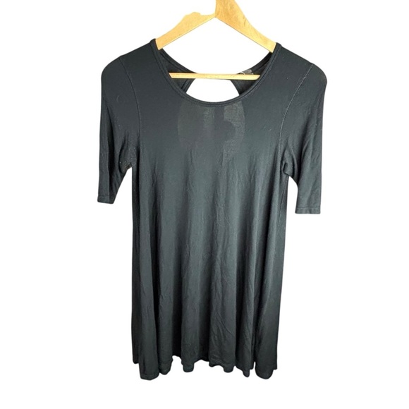 Free People We The Free Black 3/4 Sleeve Cut Out Tunic sz XS - Picture 1 of 4